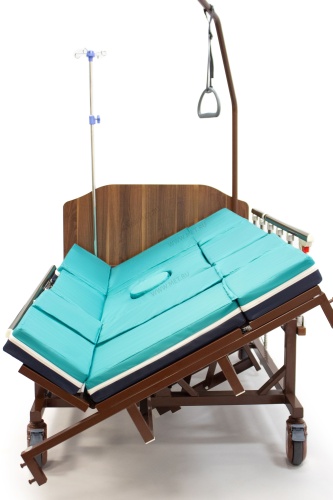 MET EVA 17134 Электрическая кровать для лежачих больных с переворотом, туалетом и кардиокреслом фото 19